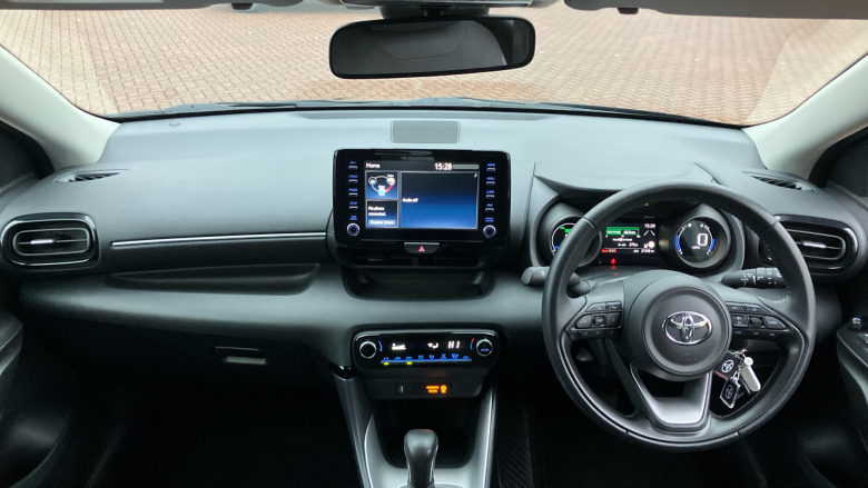 Toyota Yaris 1.5 Hybrid Design 5dr CVT Hybrid Hatchback